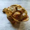 Жабка трёхлапая, жёлтая (смола)