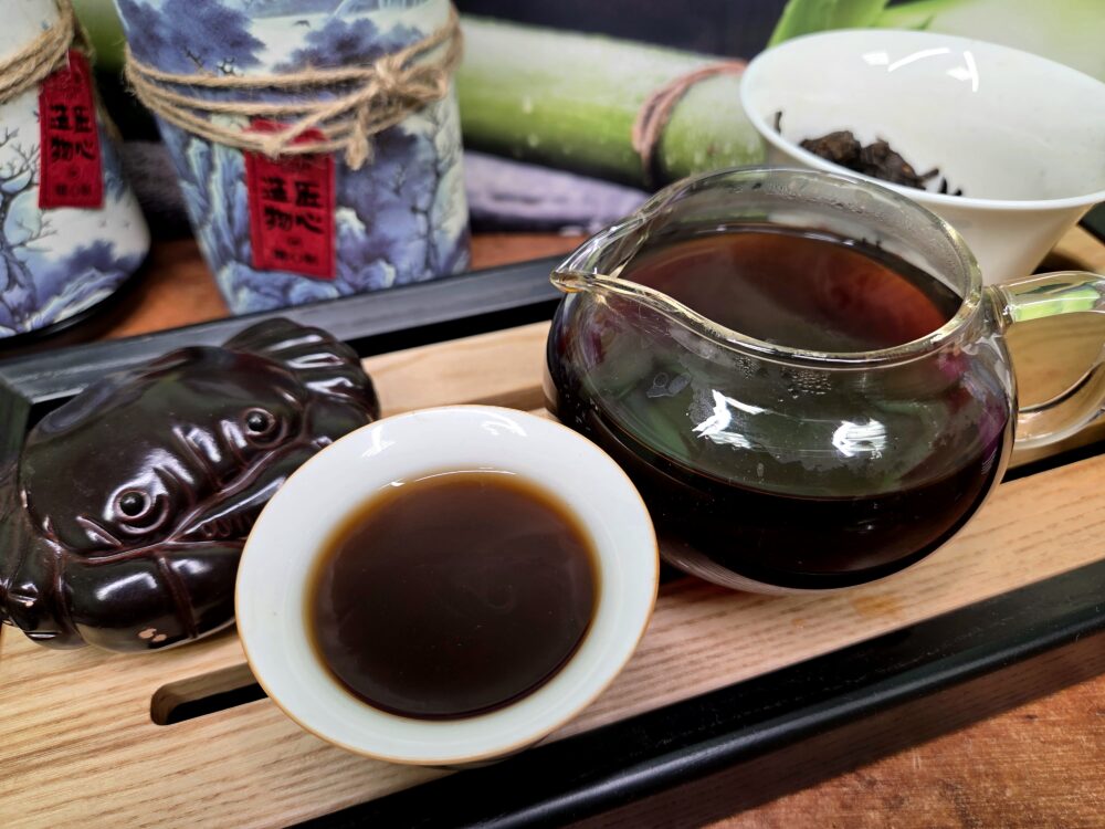 Шу пуэр Пин Ву Ча "Благородство Векового Чая" (100 г, 2023 г) — изображение 3